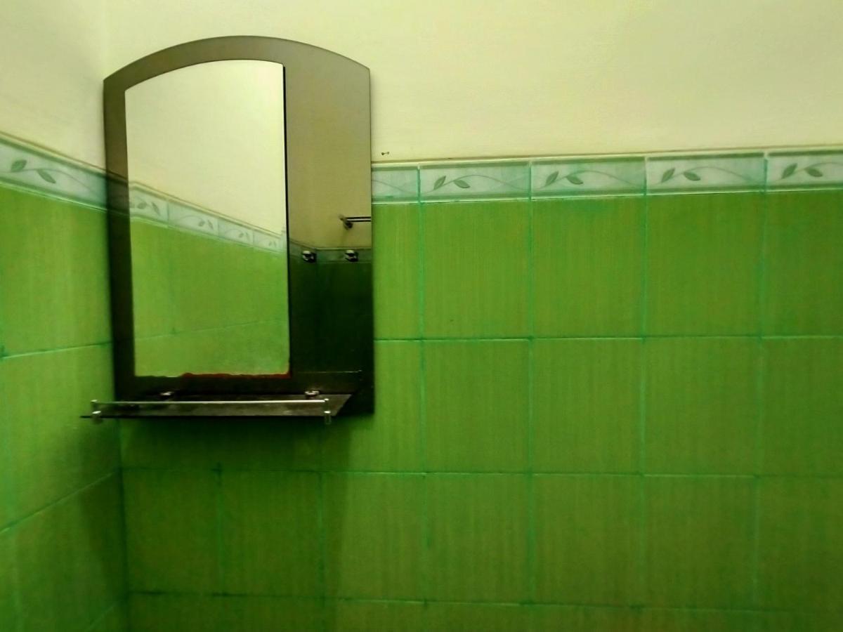 Homestay Danesti Syariah Near Bandara Sultan Hasanuddin Makassar Kültér fotó