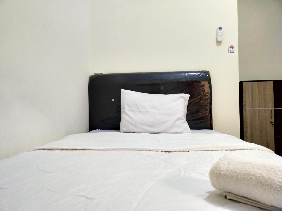 Homestay Danesti Syariah Near Bandara Sultan Hasanuddin Makassar Kültér fotó